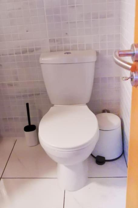 Pretty And Quiet Studio, With Wifi And Parking Limassol Extérieur photo